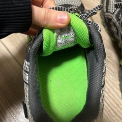 asics asics ランニングシューズ GEL-SNOWLAHAR G-TX グレー グリーン 27cmの画像