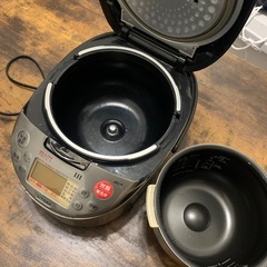 【直接受け取り希望】Tiger炊飯器