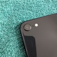 【中古】iPhoneSE2 128GB ブラック 本体のみの画像