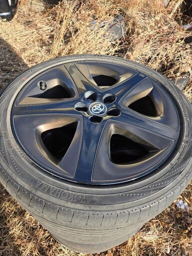 50プリウス純正 17インチ