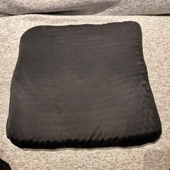 チチロバ(TITIROBA) 　ゲルクッションの画像