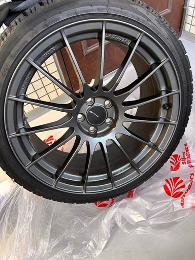 エンケイ RS05RR  8.5j +42 PCD100 5H