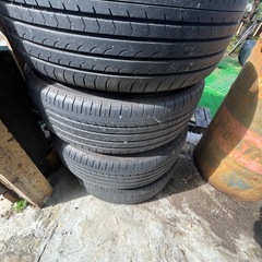 ステップワゴンタイヤ、ホイル売りの画像