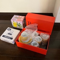 新品食器やエスプレッソセット