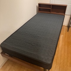  収納棚付きすのこベッド　シングル