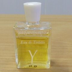 イヴ・サンローラン オーデトワレ "Y" 7.5mlの画像