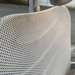 　オフィスチェアの画像