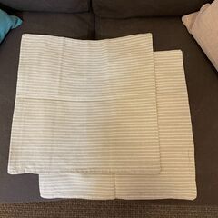【無印良品】43cm×43cm ストライプクッションカバー2枚＋ボア素材クッションカバーの画像