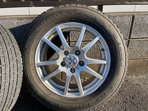 アルミホイル
215/60R 16
