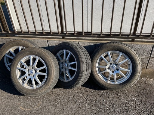 アルミホイル
215/60R 16