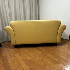 再投稿　2人掛けソファの画像