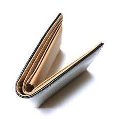 【PESCAROLO】イタリアンレザー2つ折り財布（ブラック）の画像