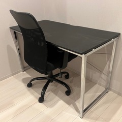 ニトリのデスク&チェアの画像