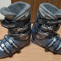 【美品】スキー　ブーツ　PLUSACTION  サイズ24.5cmの画像