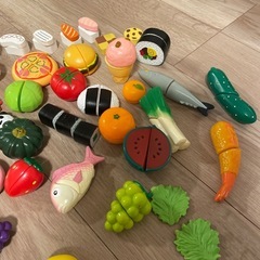 美品▼おままごと 食材セットの画像