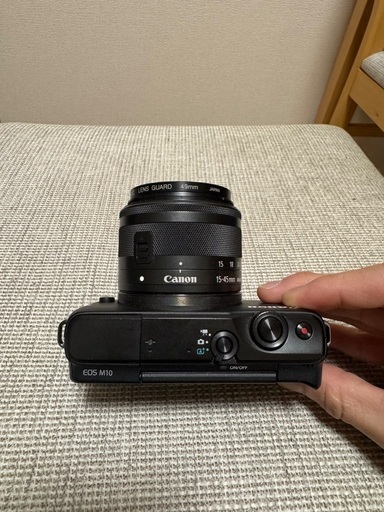 Canon eos m10