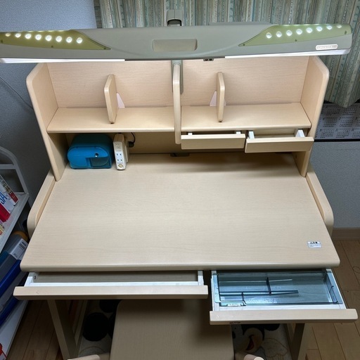 4,000円お値下げ！！okamuraオカムラ学習机３点セット