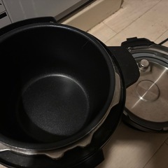電気圧力鍋の画像