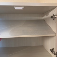 食器棚の画像