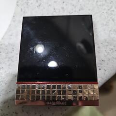 MAQuillAGEアイシャドウの画像
