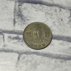 【希少】1975年 韓国 100ウォン ギザコイン！の画像