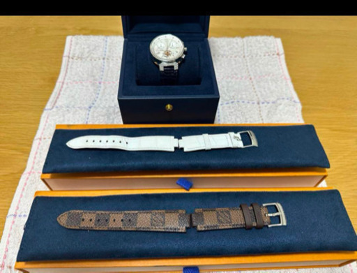 【定価約1,200,000円‼️】LOUIS VUITTONタンブールムーンスターシェル