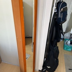 姿見付き収納棚無料で差し上げます。
