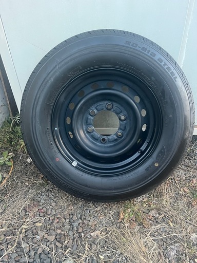 ハイエース　純正タイヤ4本set値下げ