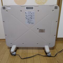 （引き取り限定）パネルヒーター　SH1000  の画像