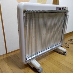 （引き取り限定）パネルヒーター　SH1000  の画像
