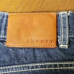 theory ジーンズ デニムパンツの画像