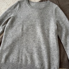 美品　カシミヤ 100% セーター2枚　レディース　M〜Lサイズ　　の画像