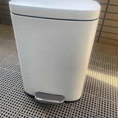 ニトリ　ゴミ箱