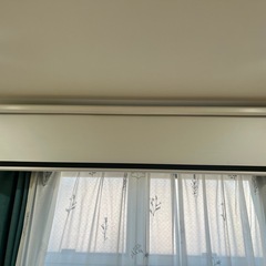 プロジェクタースクリーンの画像