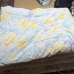 布団　大量　掛布団　敷布団　一部座布団の画像