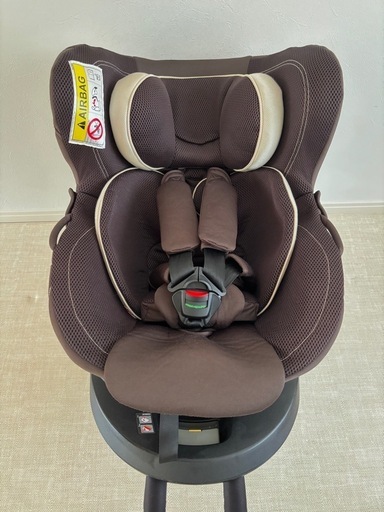 【お取引先決定】日本製　エールべべチャイルドシート 　ISOFIX 回転式　