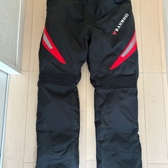 ひろ様対応中　
未使用　ウインターパンツ