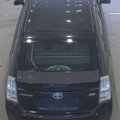 大人気のプリウスとても便利で燃費がものすごいし魅力的車両です。の画像