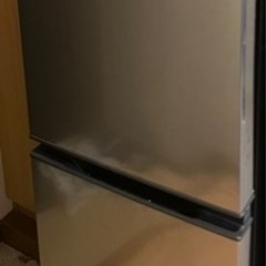 AQUAノンフロン冷蔵冷凍庫　135Ｌ