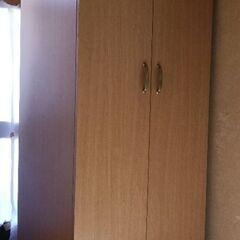 タンス　高さ1773ミリメートルの画像