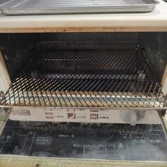 【新規問い合わせ終了】HITACHI オーブントースター 使用感ありますがまだまだ使えますの画像