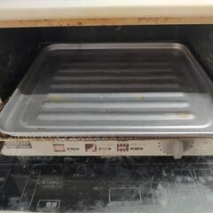 【新規問い合わせ終了】HITACHI オーブントースター 使用感ありますがまだまだ使えますの画像