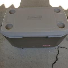 Coleman　クーラーボックス　70QT