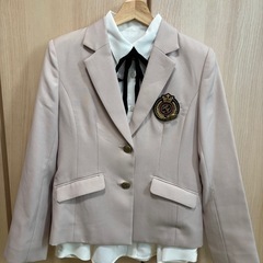 レピピアルマリオ　卒服3点セットの画像