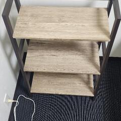 お洒落な飾り棚
