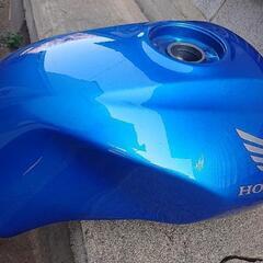 HONDA cb400sf タンク 外装 スーパーフォアの画像