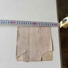 ダイニングテーブルの画像