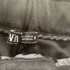 zara ハイウエスト　カジュアルパンツの画像