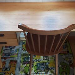 Desk & Chair