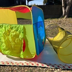 🏕️折り畳みバッグ入りテントとトンネル の画像